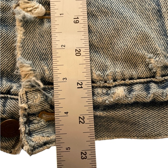 VTG Carhartt Blanket Lined Distressed Light Denim Faded Jacket Sz L. #PJB008 - Picture 4 of 16